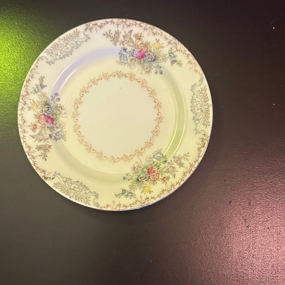 Vintage Floral Bread Plate